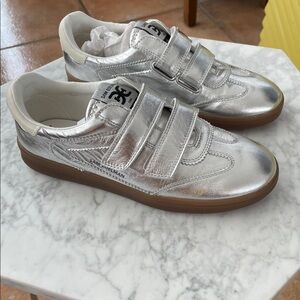 Sam Edelman Talia Silver Leather Sneakers Size US 7 EUR 37